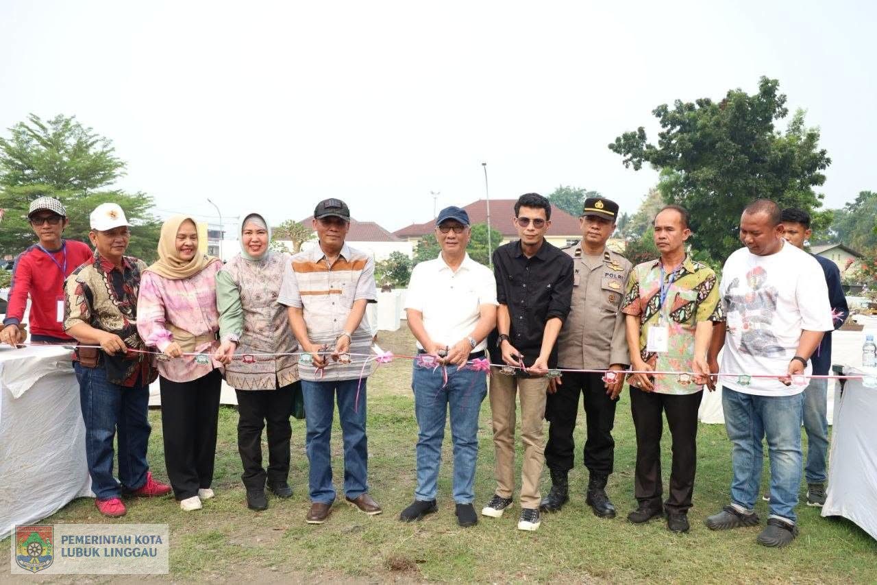 Wawako Buka Pameran dan Kontes Bonsai Lokal Terbuka 2026